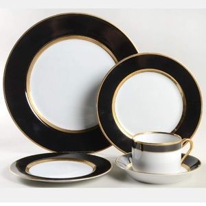 Fitz and Floyd “Renaissance” set for 8